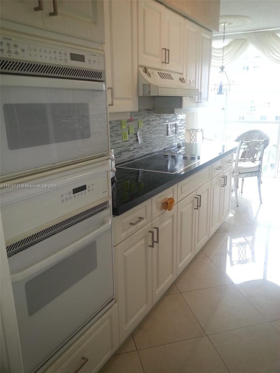 16400 Collins Ave 1246 Property Photo 14
