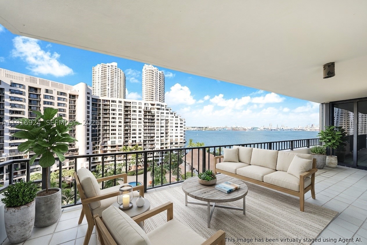 520 Brickell Key Dr A1104 Property Photo 5
