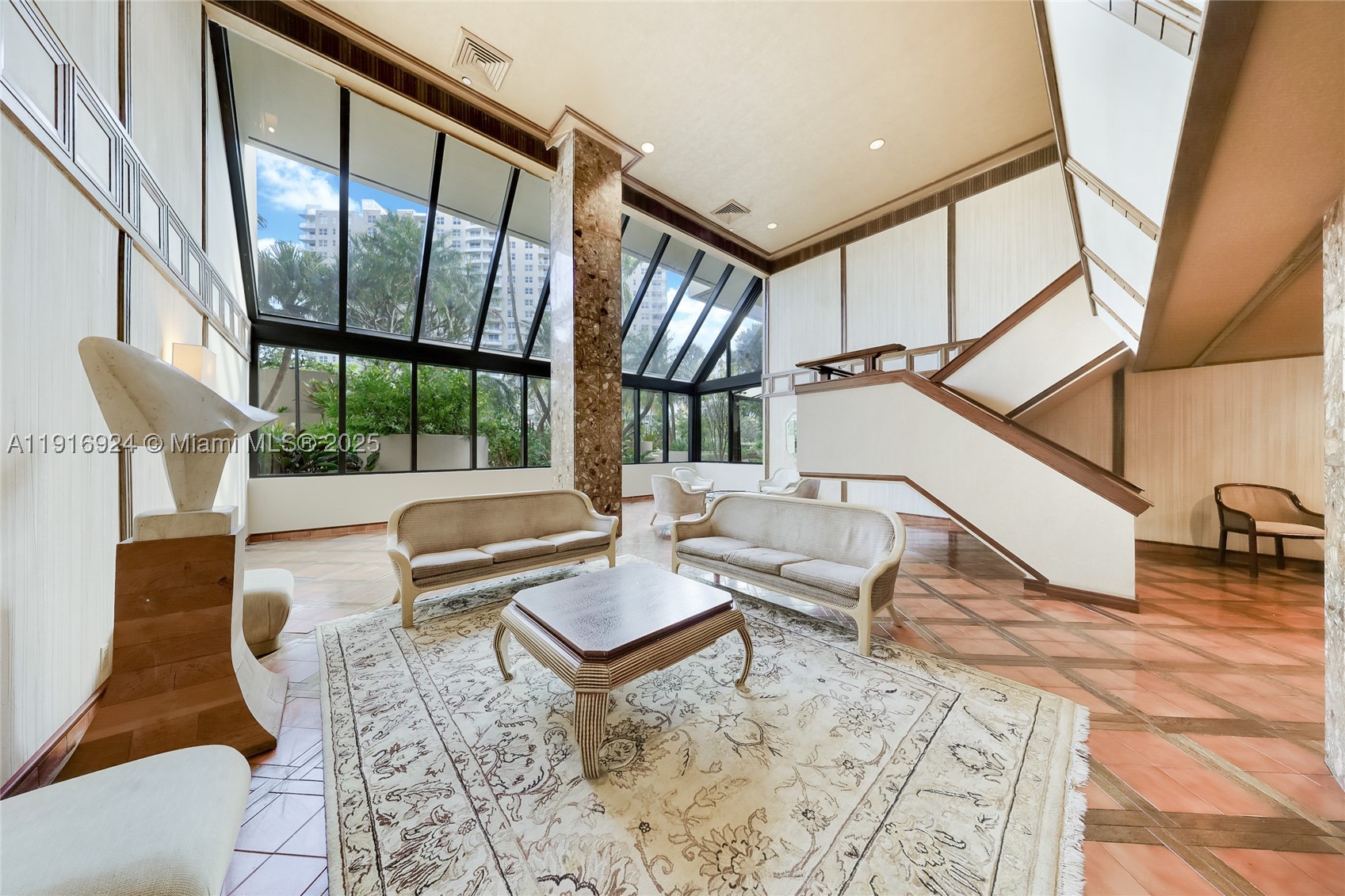 520 Brickell Key Dr A1104 Property Photo 25