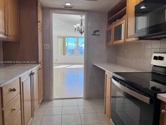 5401 Collins Ave 1512 Property Photo 25