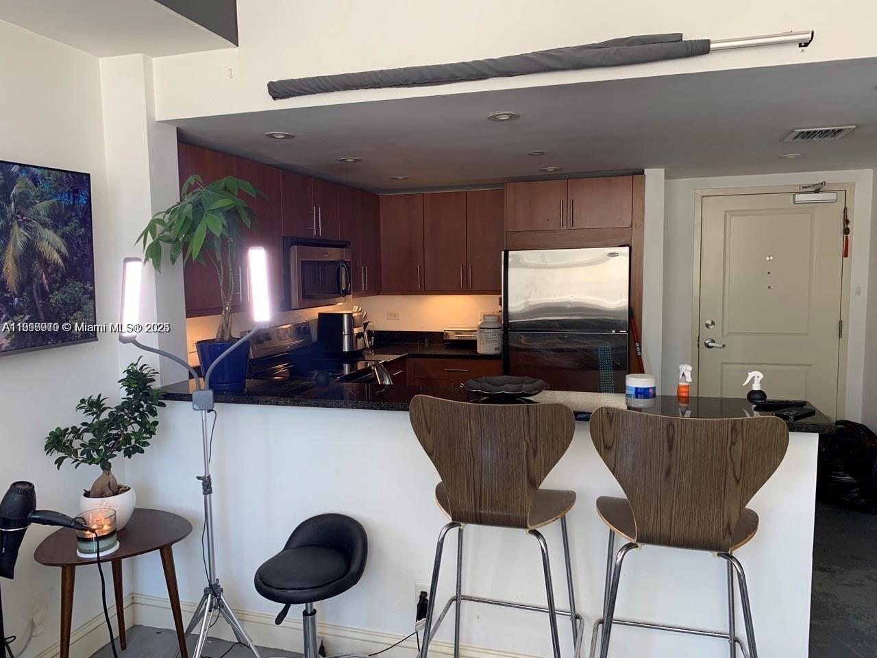 111 E Flagler St 507 Property Photo 11