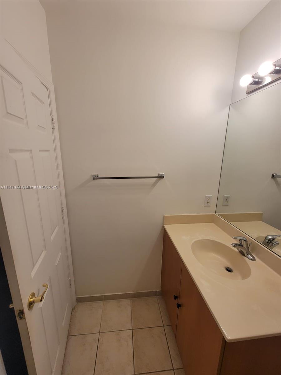 8208 Sw 25th Ct 103 Property Photo 11