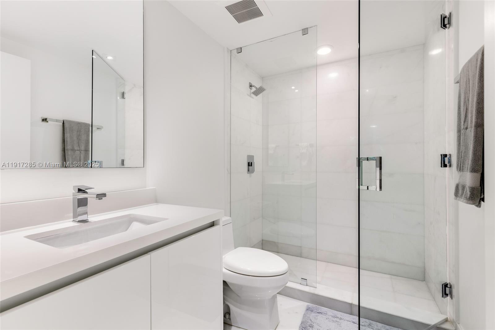 1 Collins Ave 207 Property Photo 29