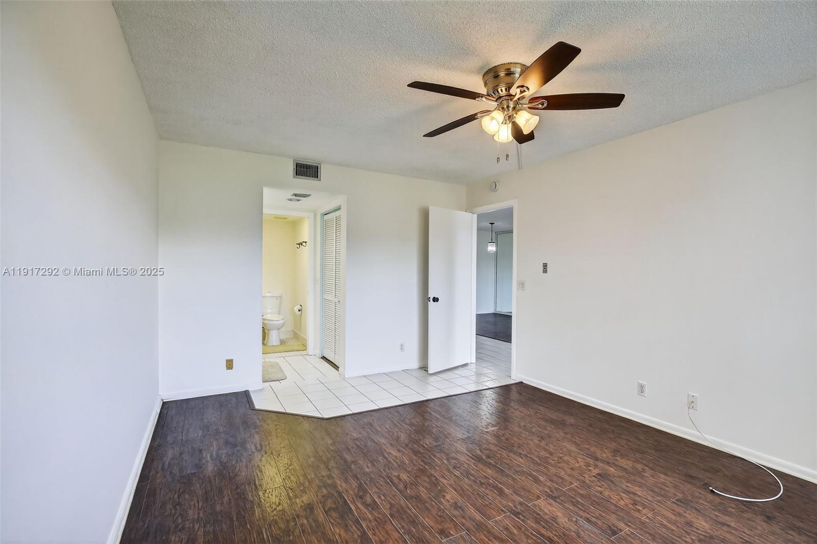 701 Sw 128th Ave 310f Property Photo 17
