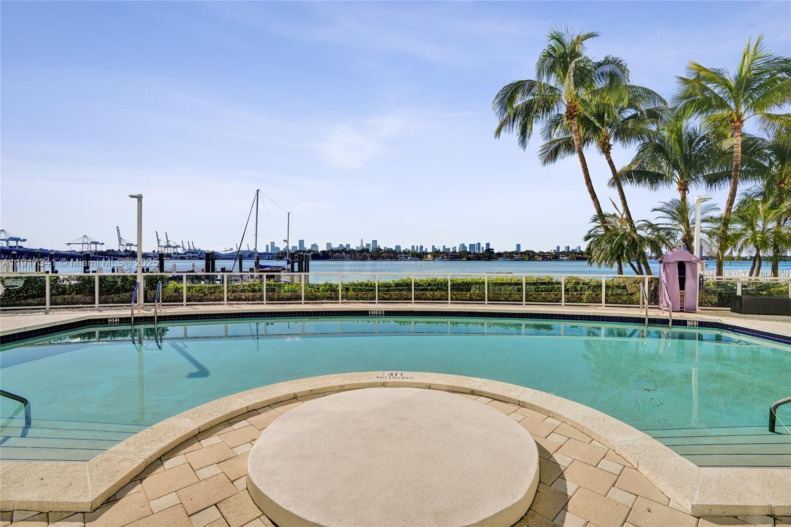 650 West Ave Ph01 Property Photo 53