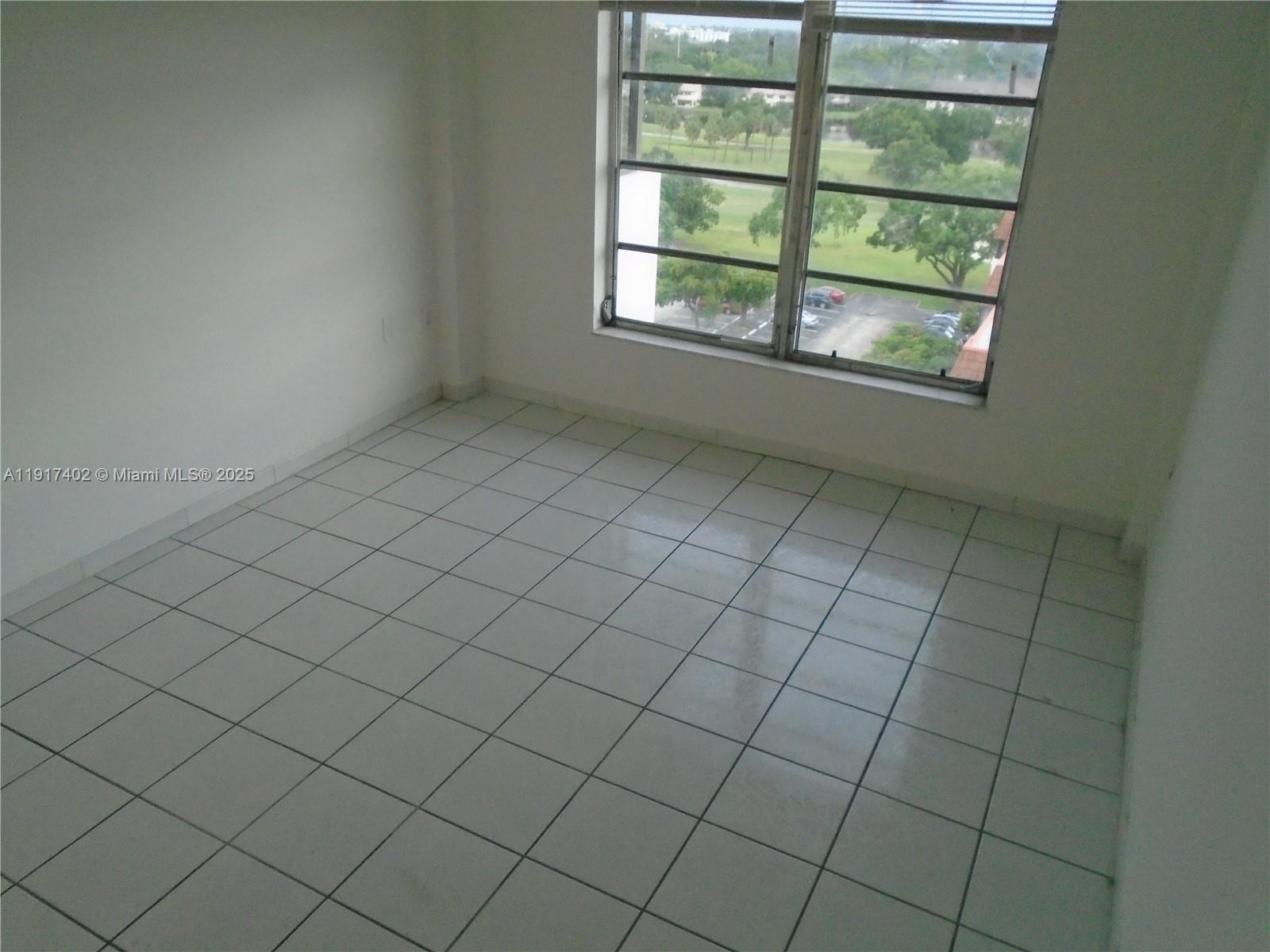 4174 Inverrary Dr 1004 Property Photo 20