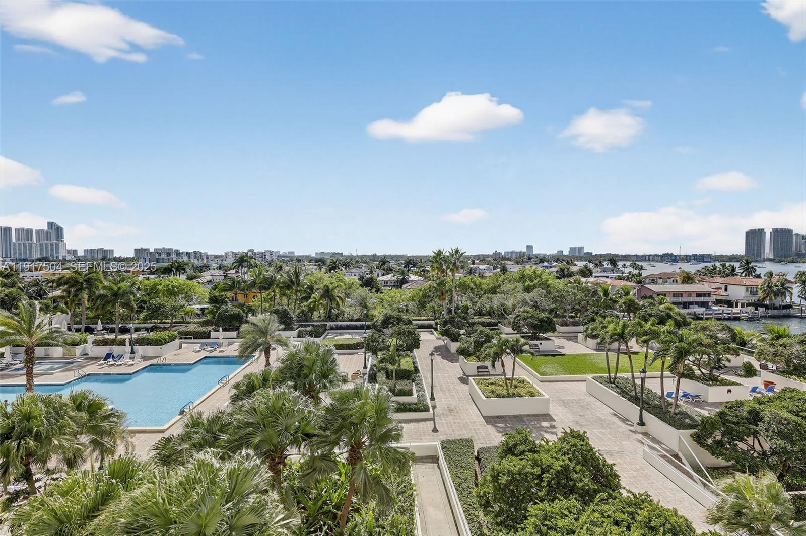 1000 Island Blvd 602 Property Photo 17