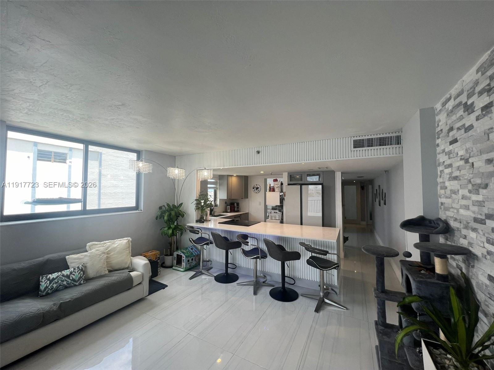 17878 N Bay Rd 507 Property Photo 17