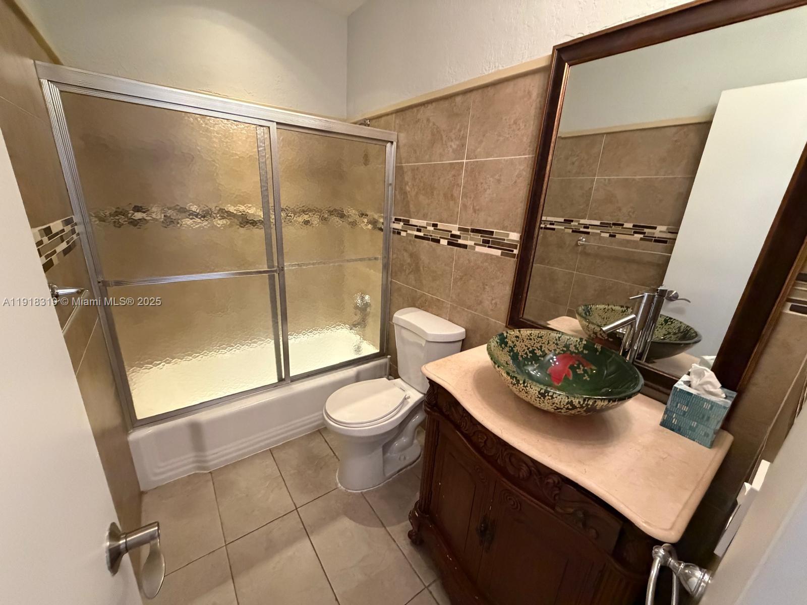 630 Layne Blvd 215 Property Photo 20