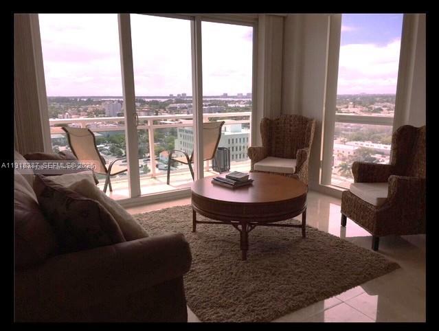 6917 Collins Ave PH20 Property Photo 1