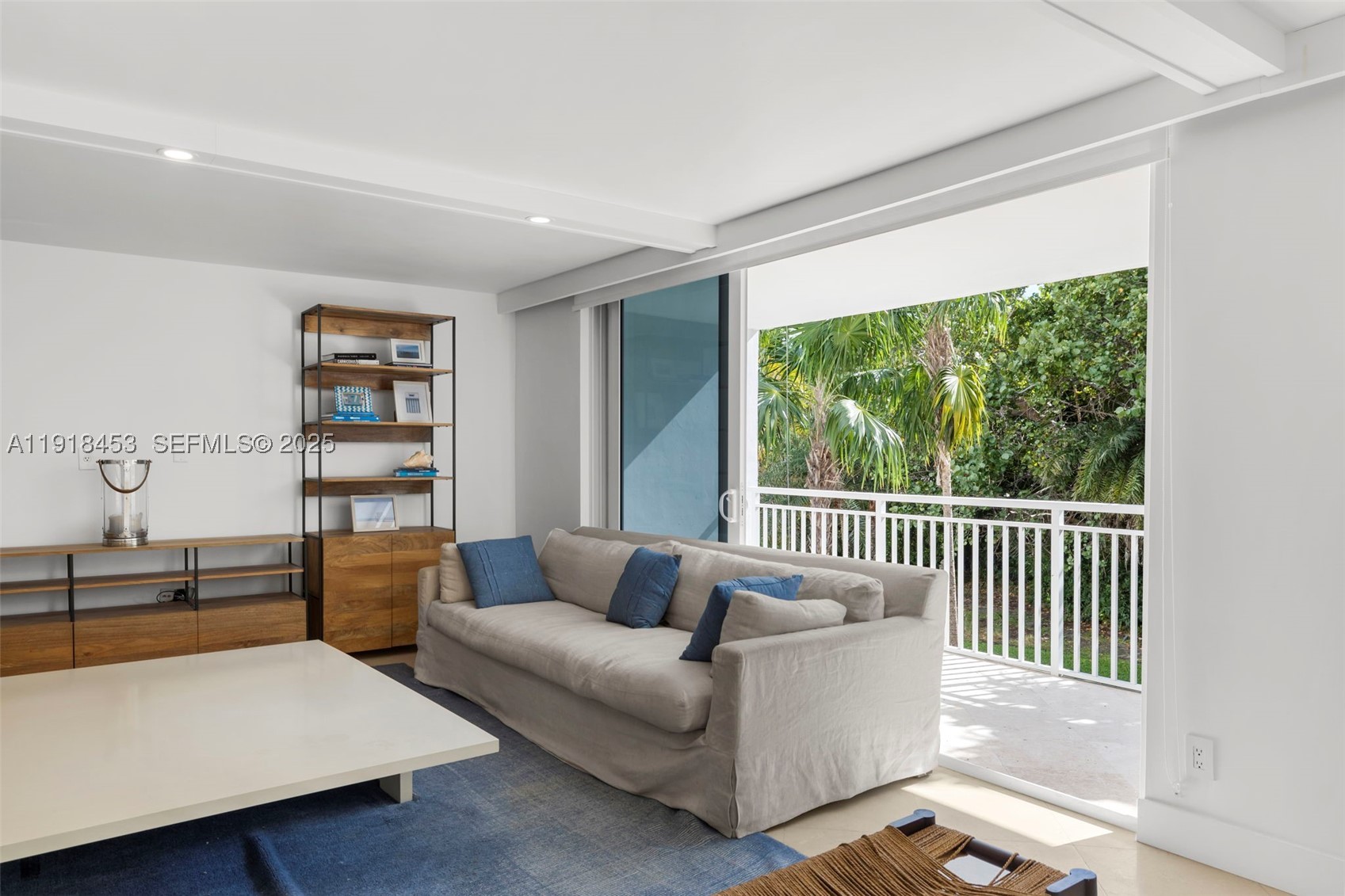 605 Ocean Dr 2l Property Photo 7