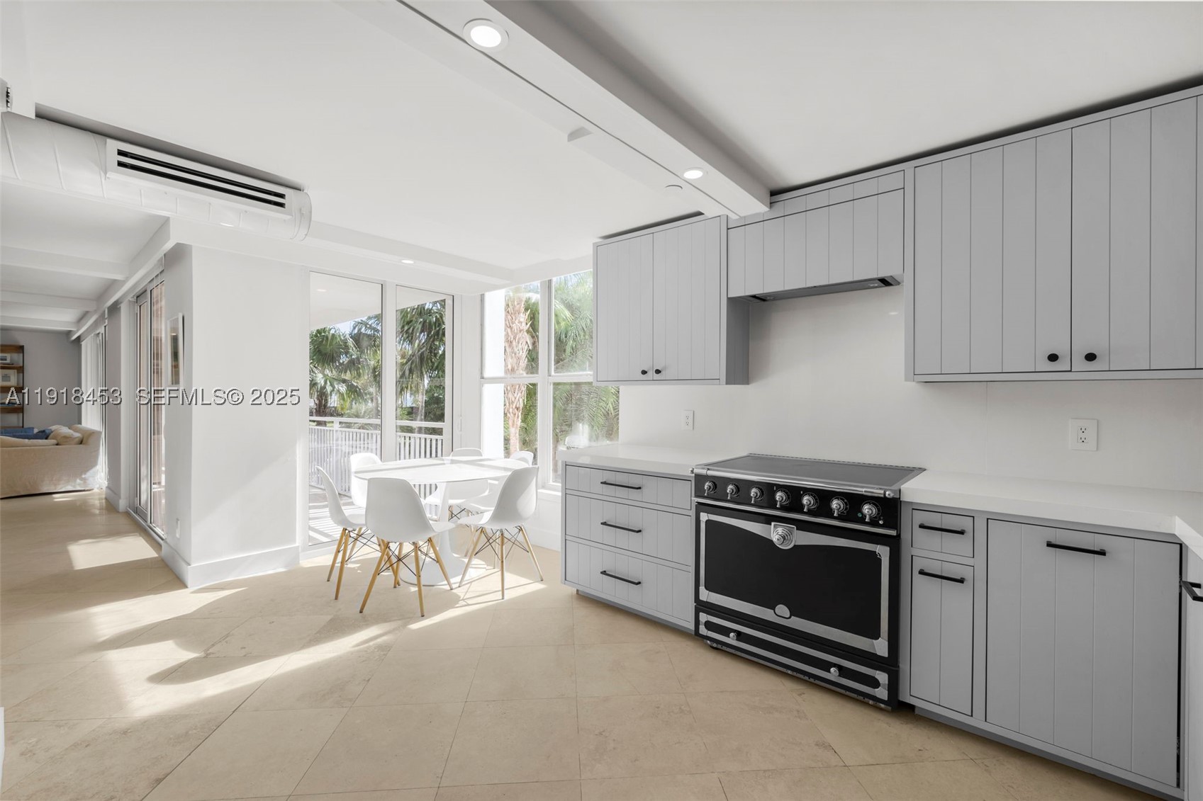 605 Ocean Dr 2l Property Photo 19