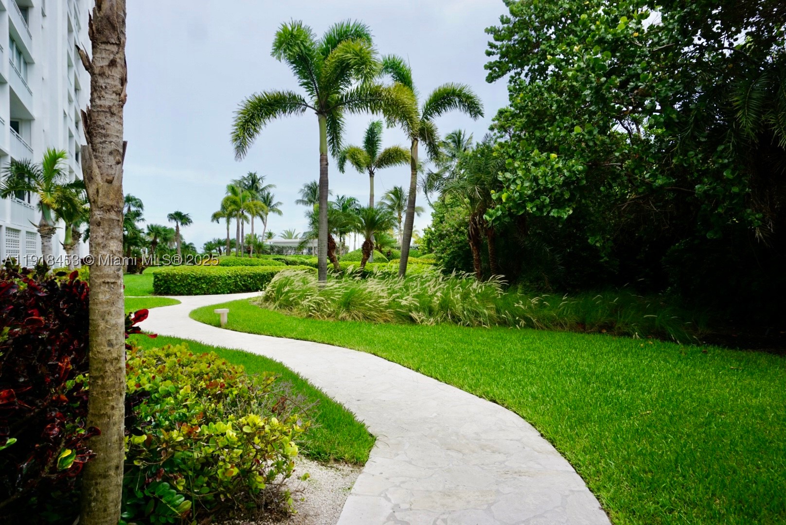 605 Ocean Dr 2l Property Photo 38