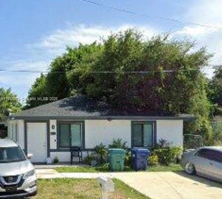 2130 Nw 46th St Property Photo 1