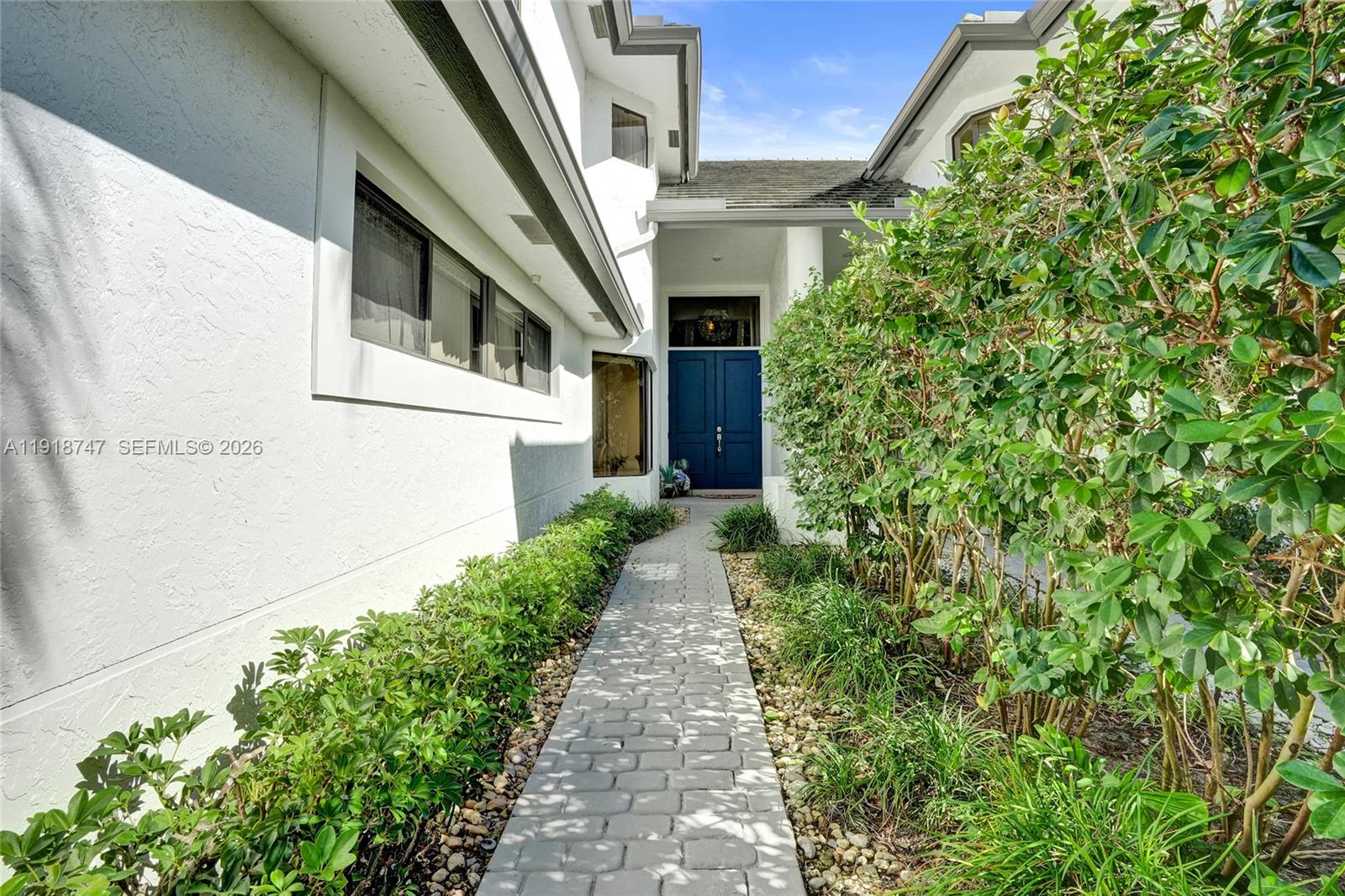 1140 Sand Drift Way B Property Photo 5