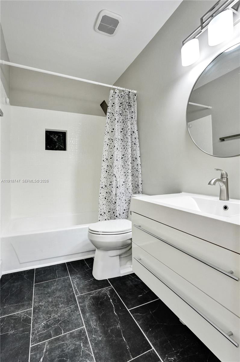 1140 Sand Drift Way B Property Photo 41