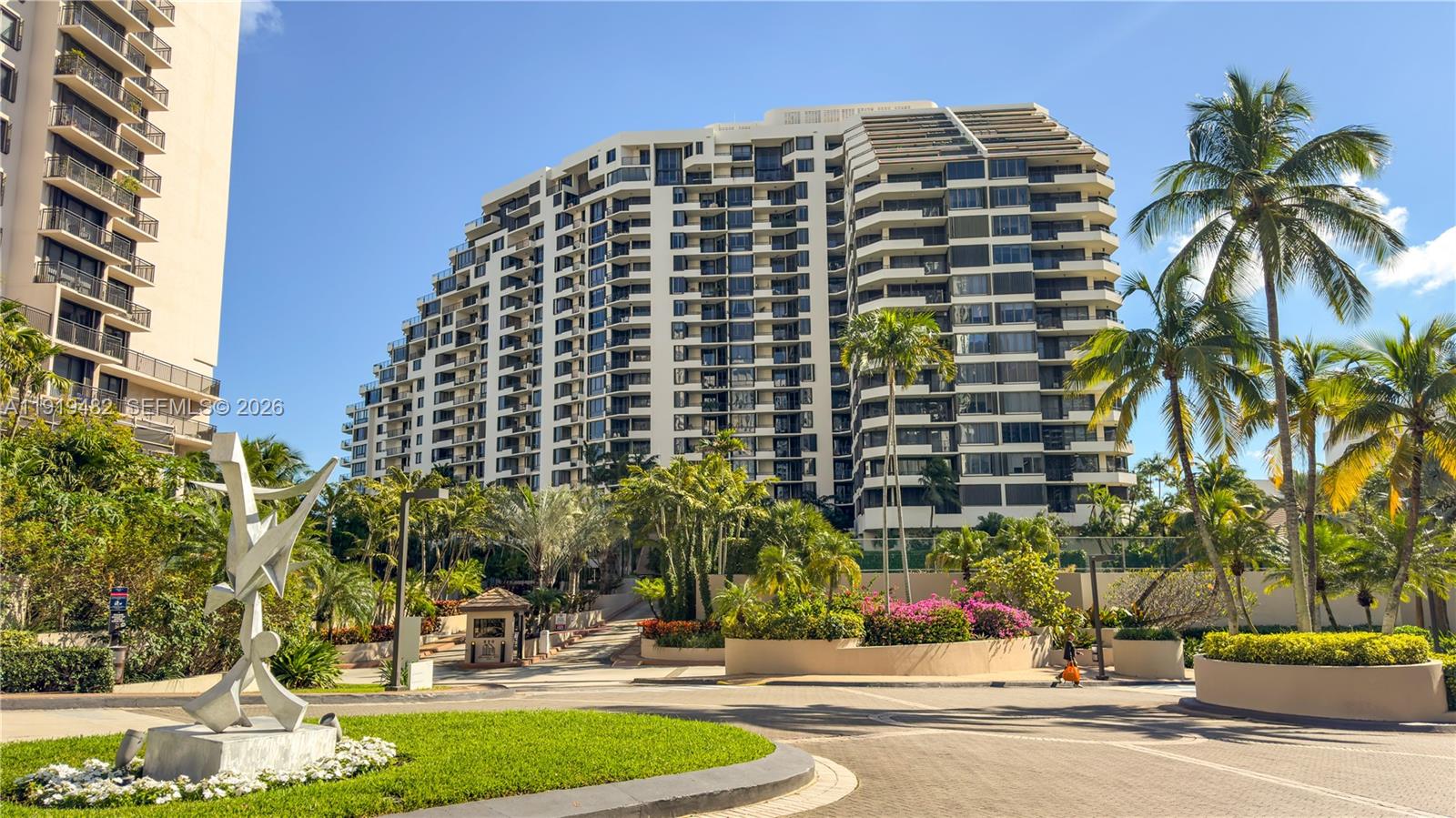 520 Brickell Key Dr A1207 Property Photo 33