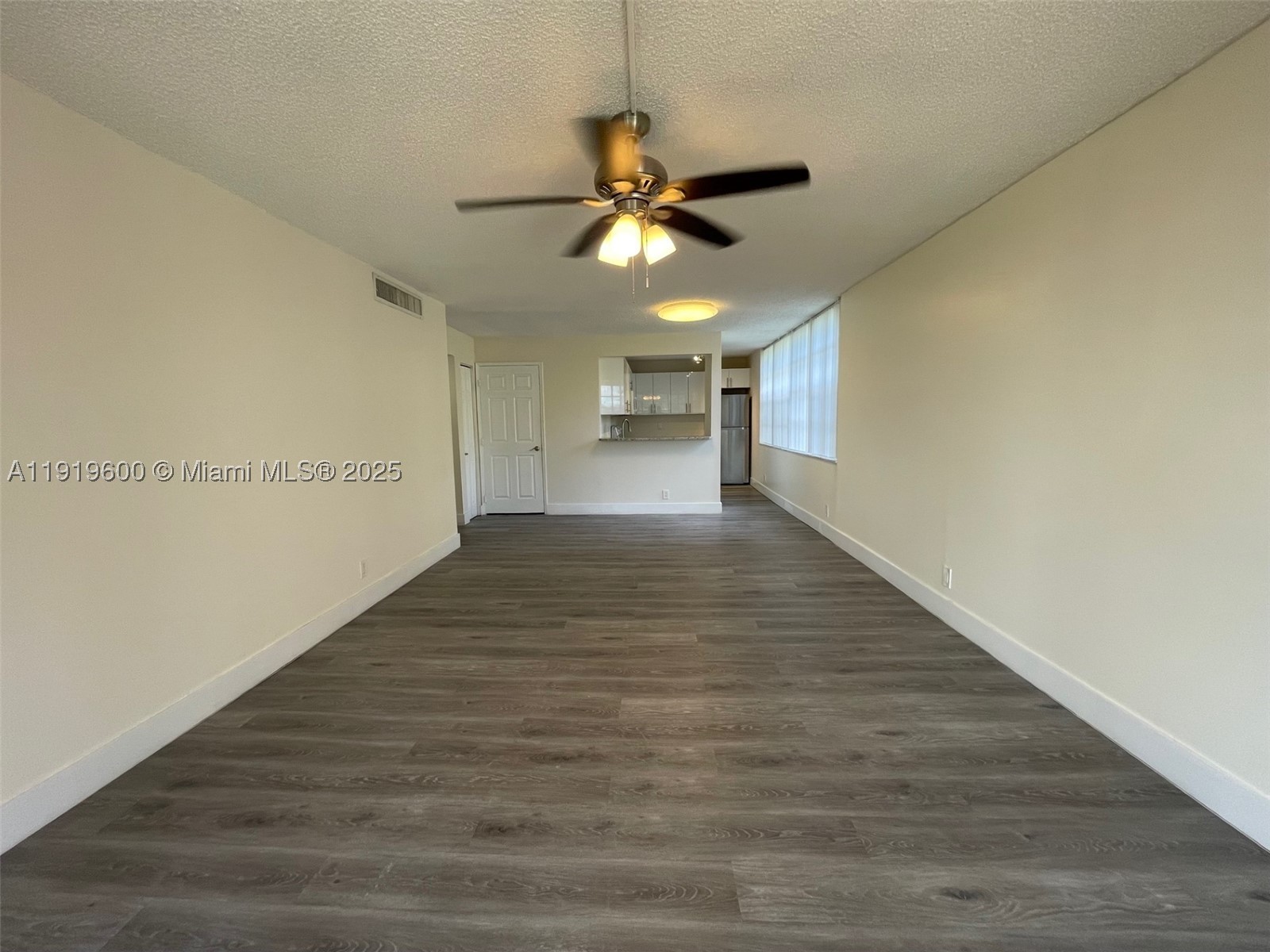 9471 Evergreen Pl 401 Property Photo 10