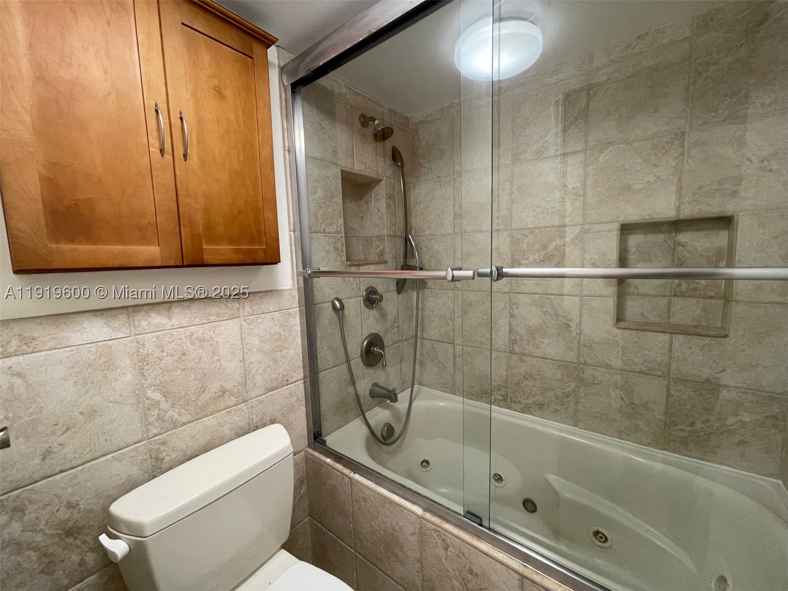 9471 Evergreen Pl 401 Property Photo 23