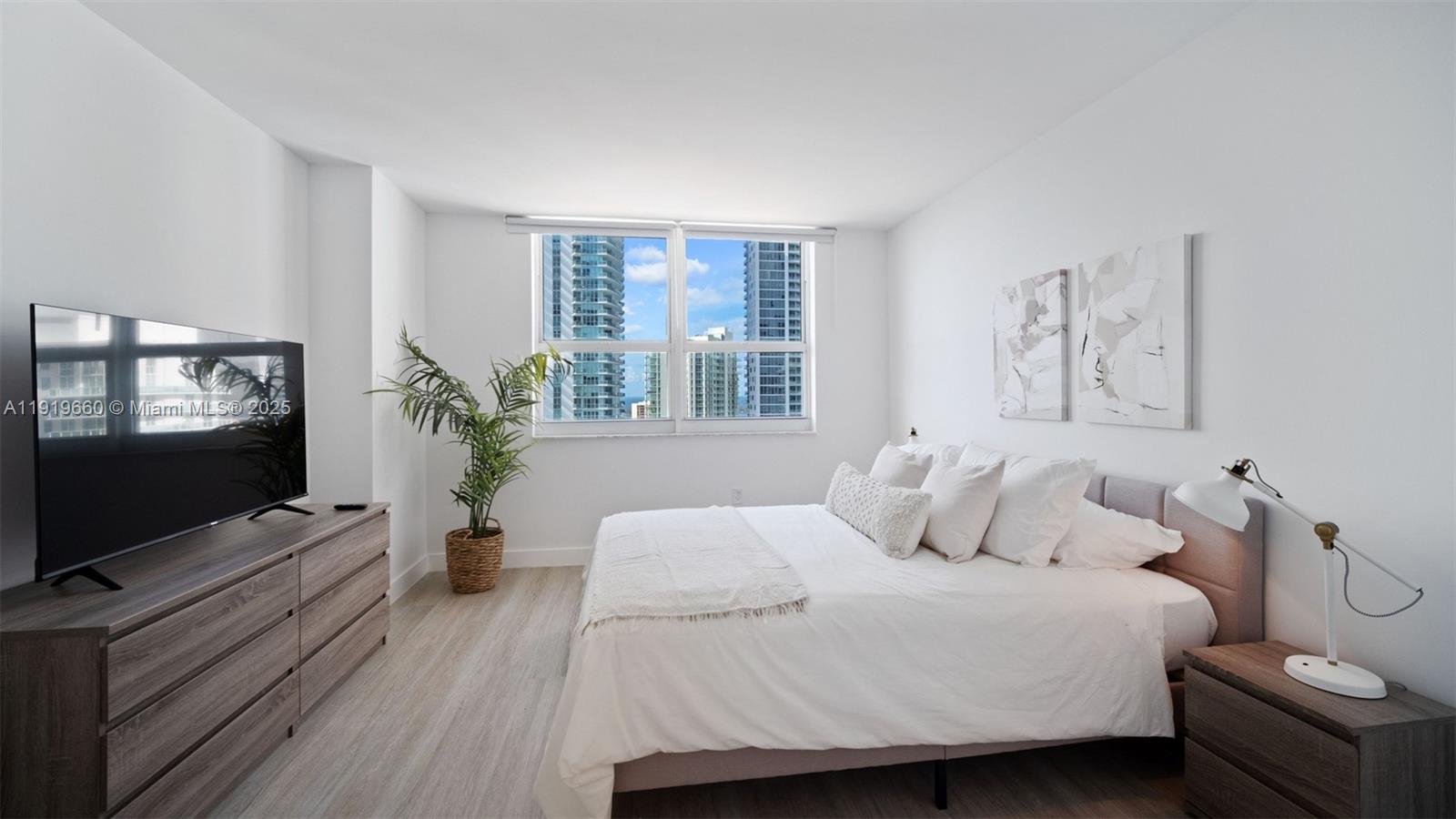 1155 Brickell Bay Dr 2203 Property Photo 14