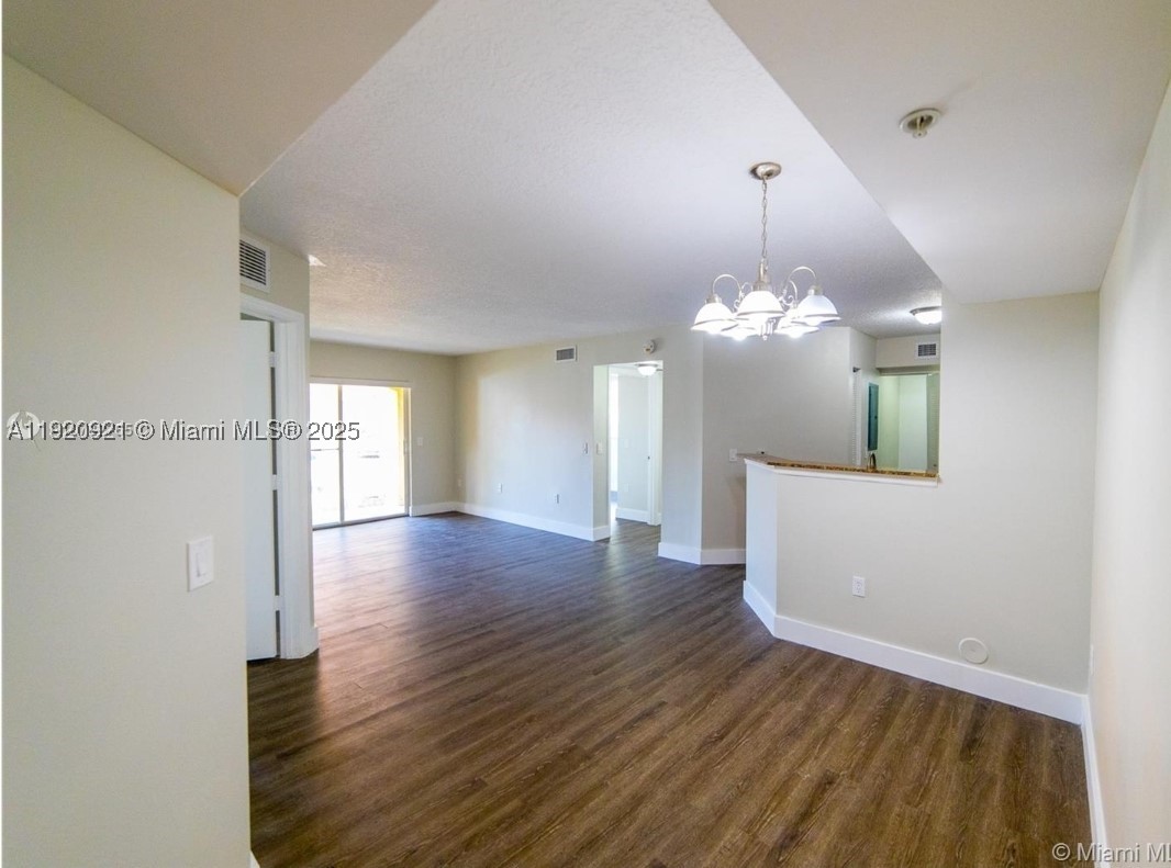 17622 Nw 25th Ave 101 Property Photo 15