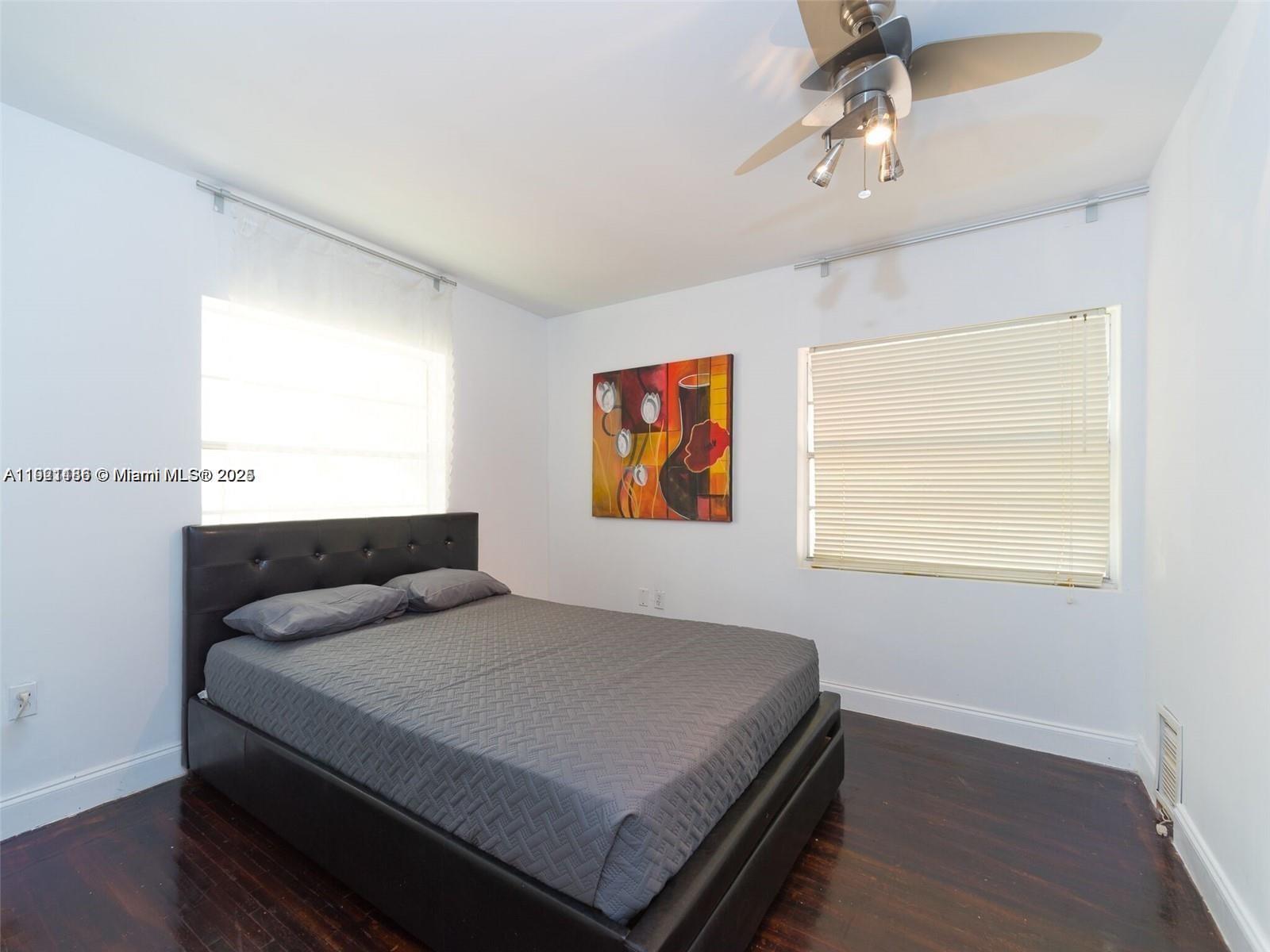 1509 Fletcher St Property Photo 7