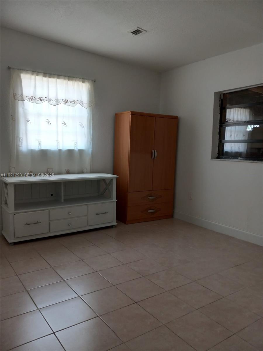 3041 Nw 95th Ter Property Photo 12