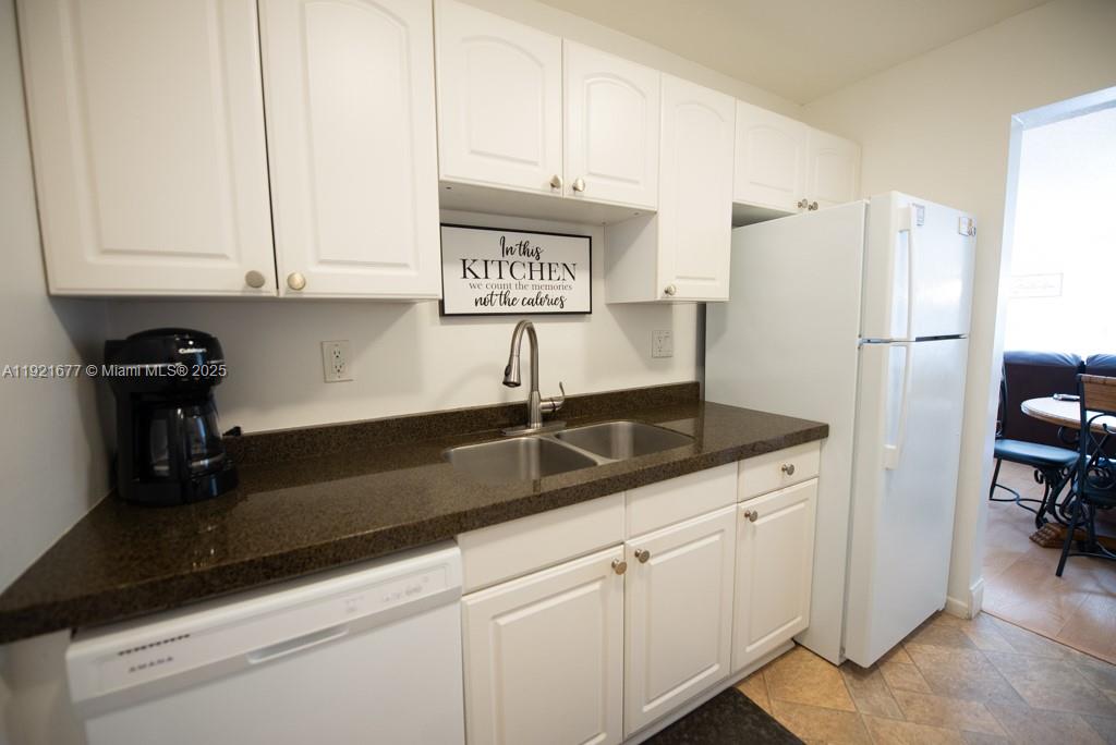 201 178th Dr 323 Property Photo 21