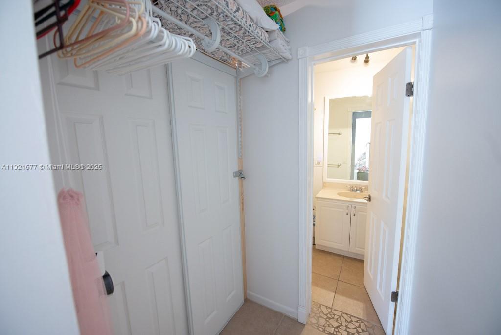 201 178th Dr 323 Property Photo 32