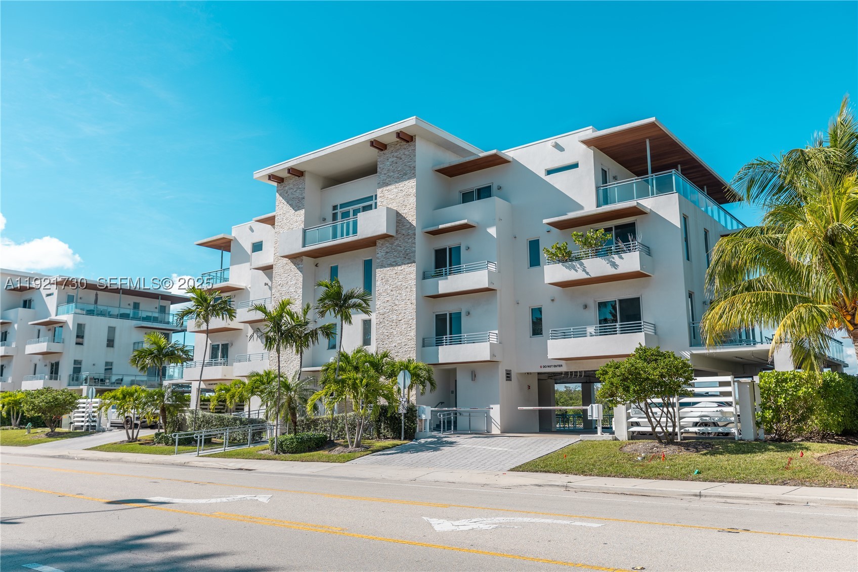 6100 N Ocean Dr 3n Property Photo 4