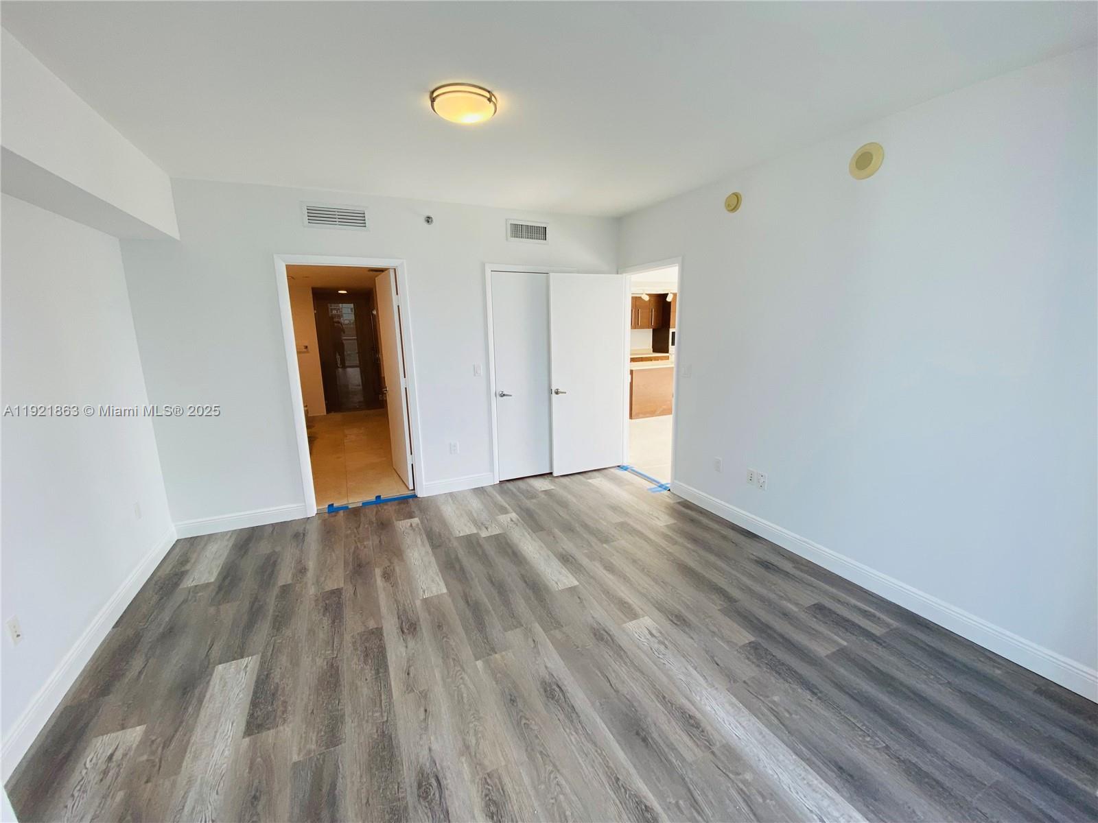 475 Brickell Ave 3715 Property Photo 11