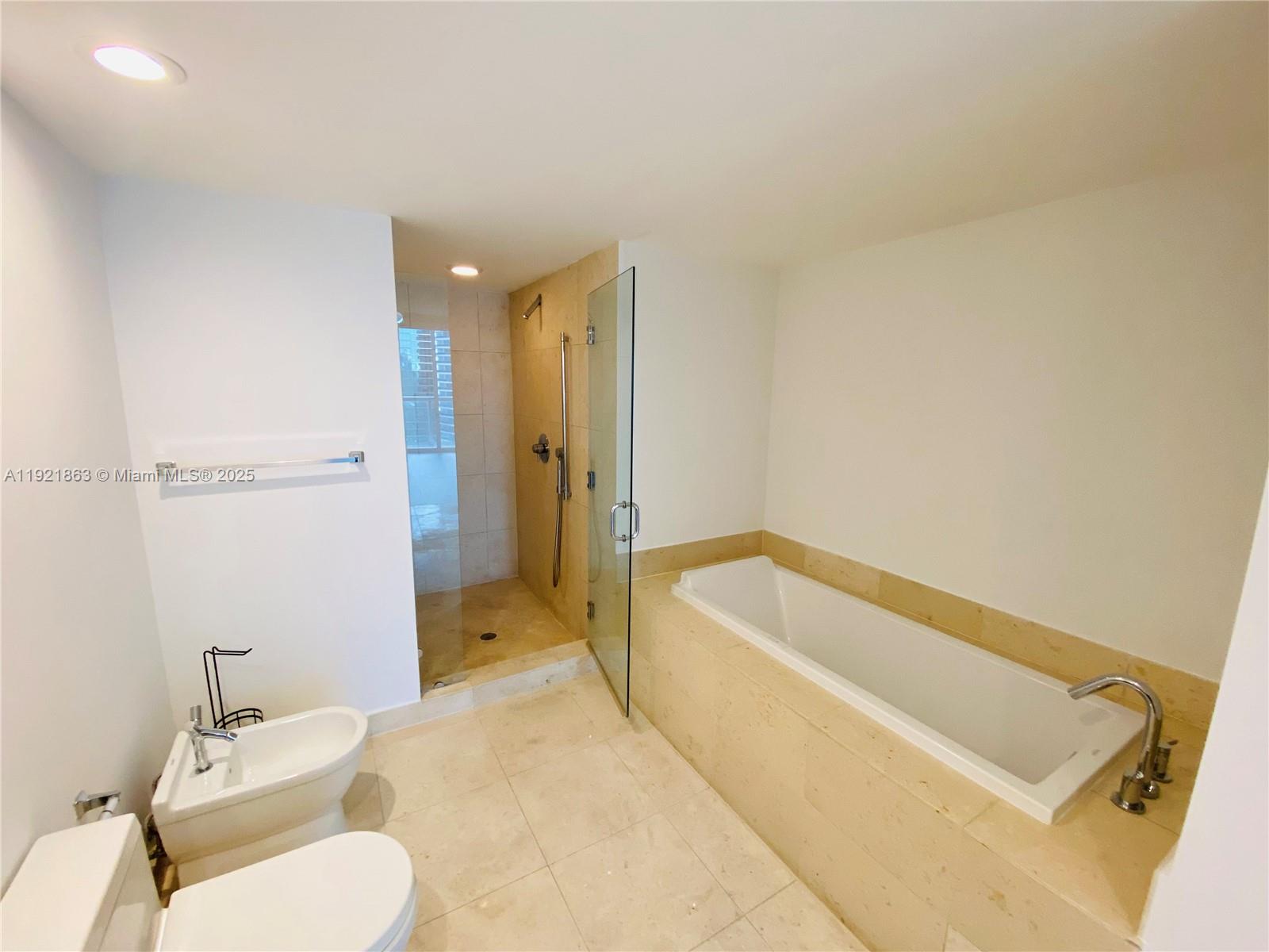 475 Brickell Ave 3715 Property Photo 14