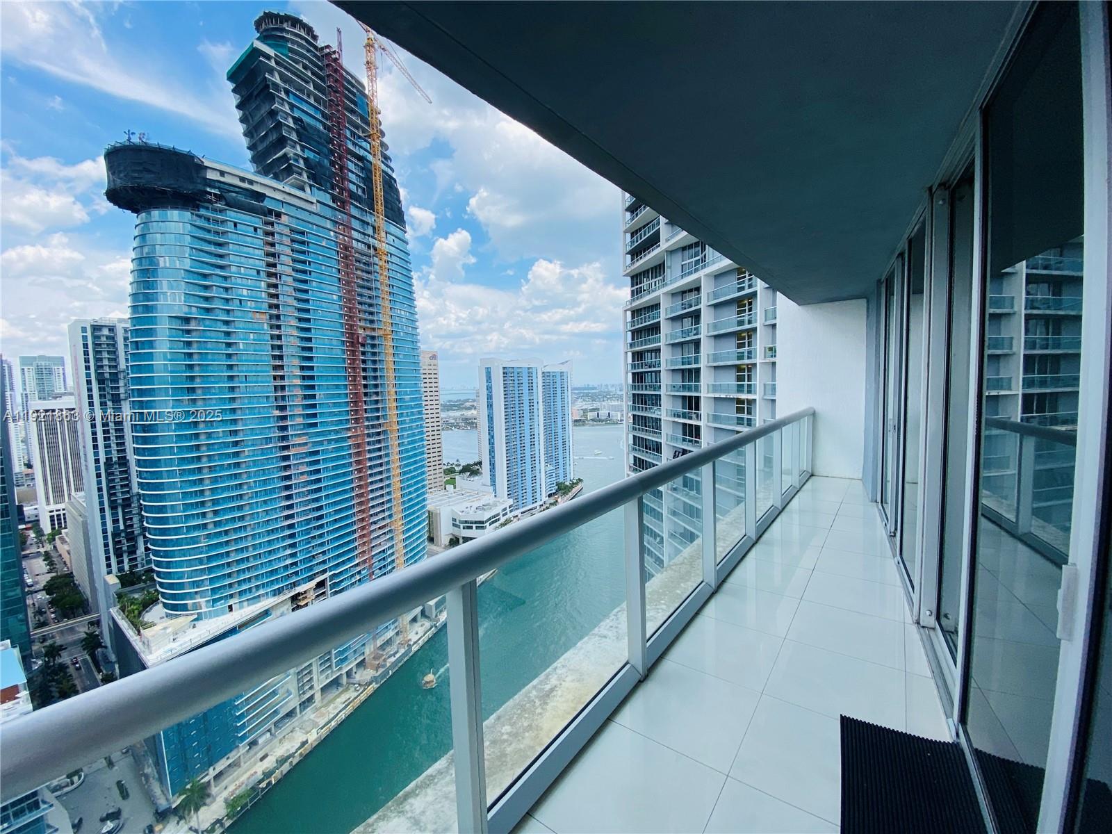 475 Brickell Ave 3715 Property Photo 21