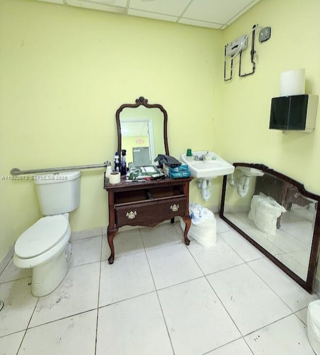 11851 W Dixie Hwy Property Photo 9