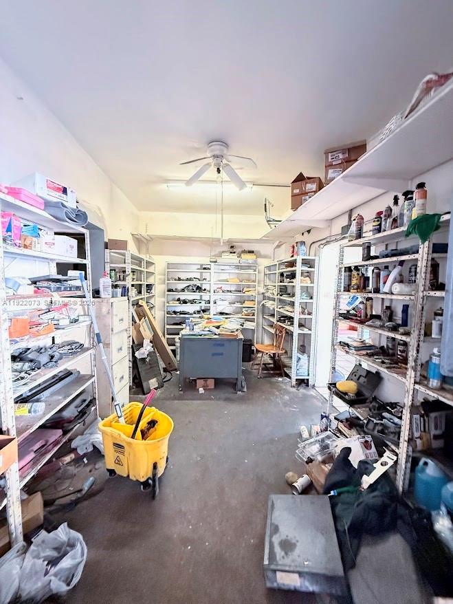 11851 W Dixie Hwy Property Photo 10