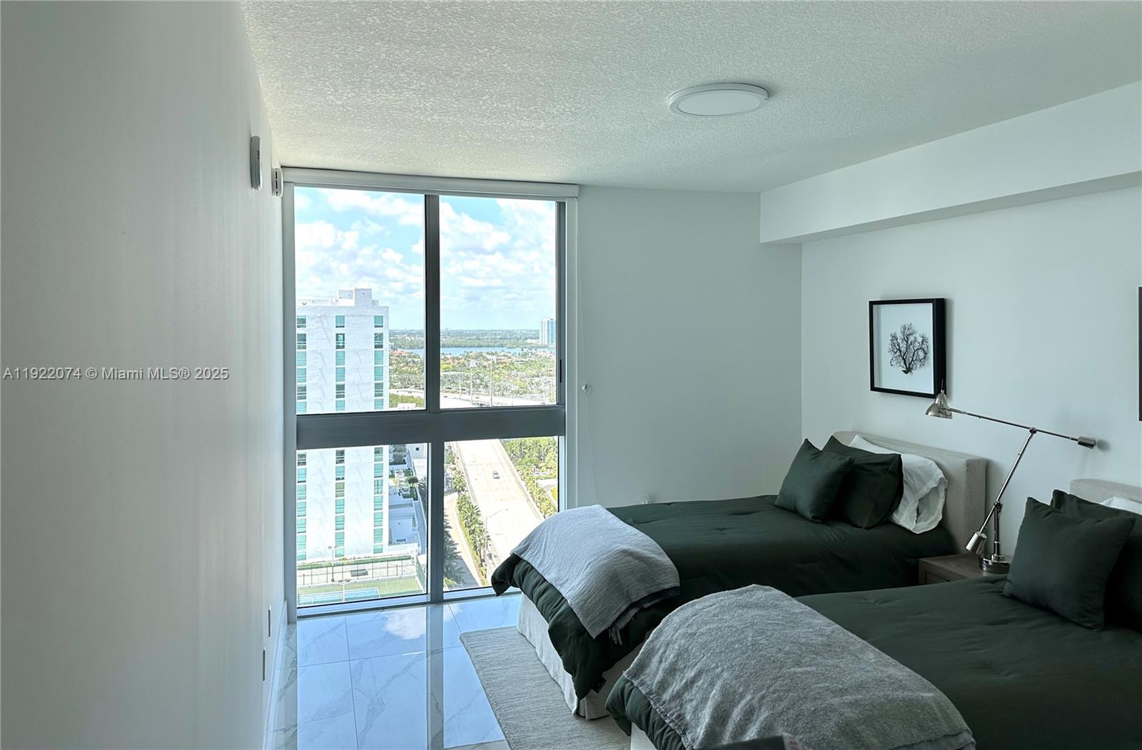 330 Sunny Isles Blvd 5-2002 Property Photo 15