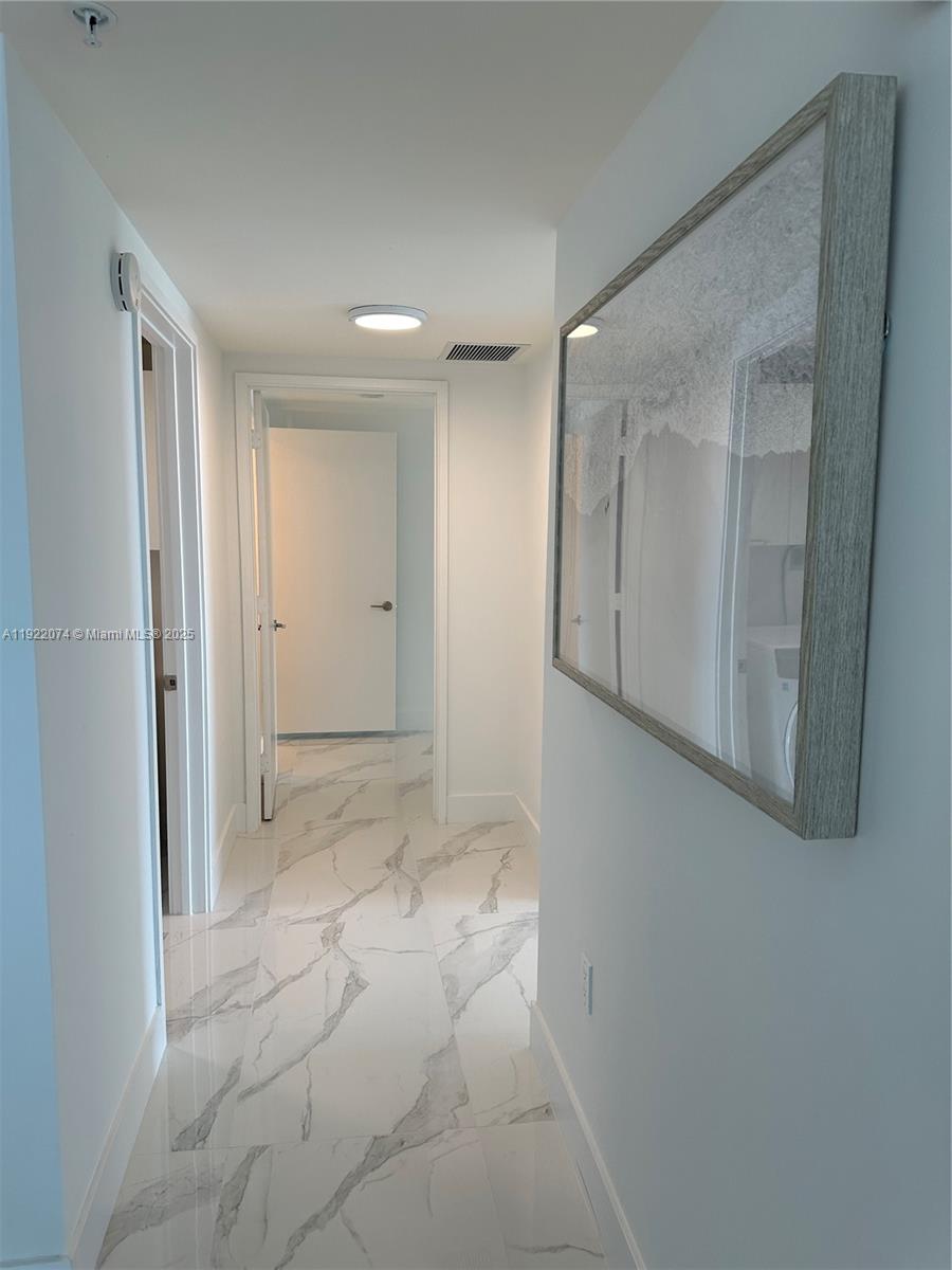 330 Sunny Isles Blvd 5-2002 Property Photo 35