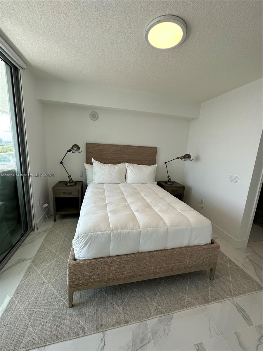 330 Sunny Isles Blvd 5-2002 Property Photo 40