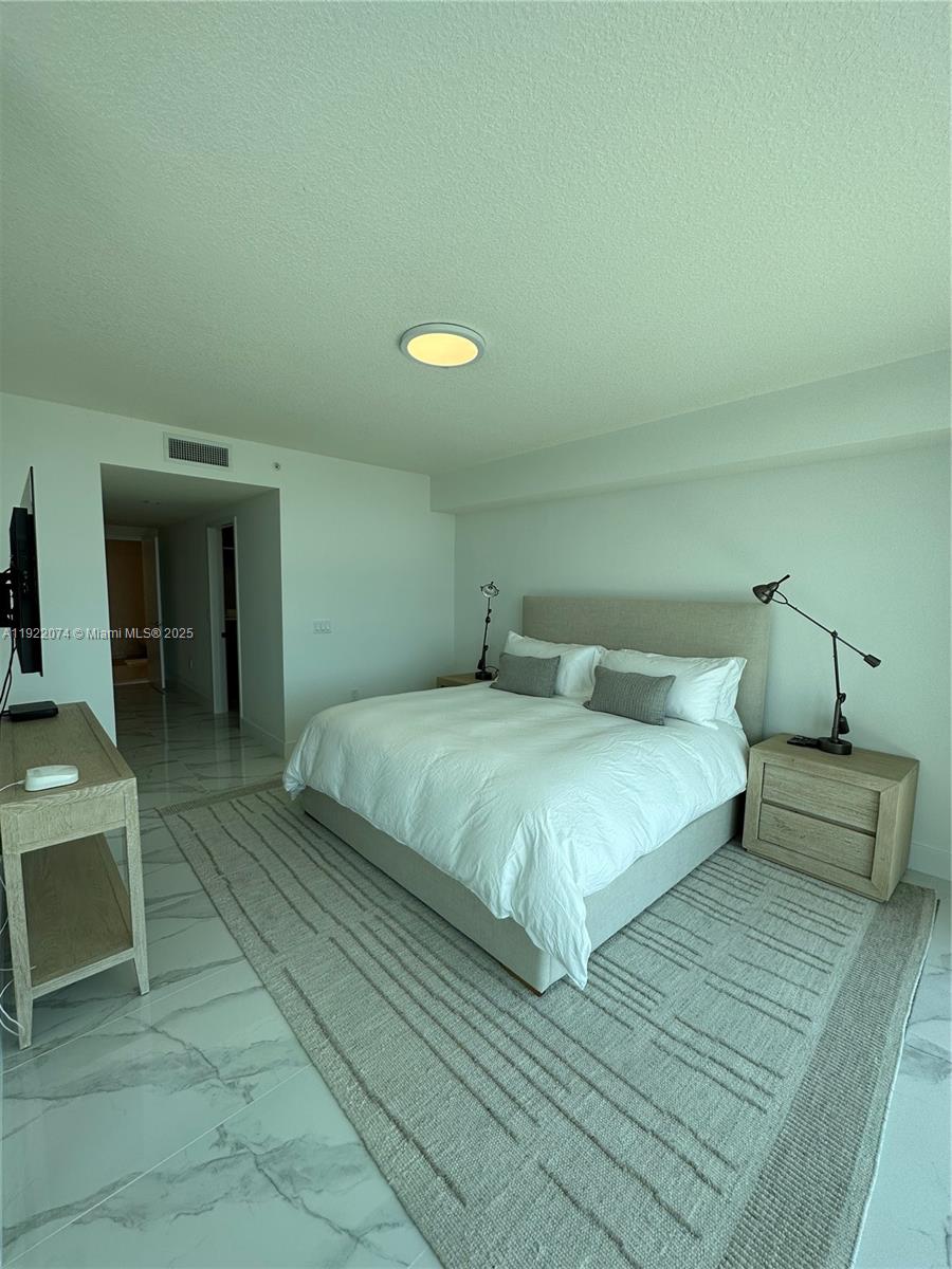 330 Sunny Isles Blvd 5-2002 Property Photo 46