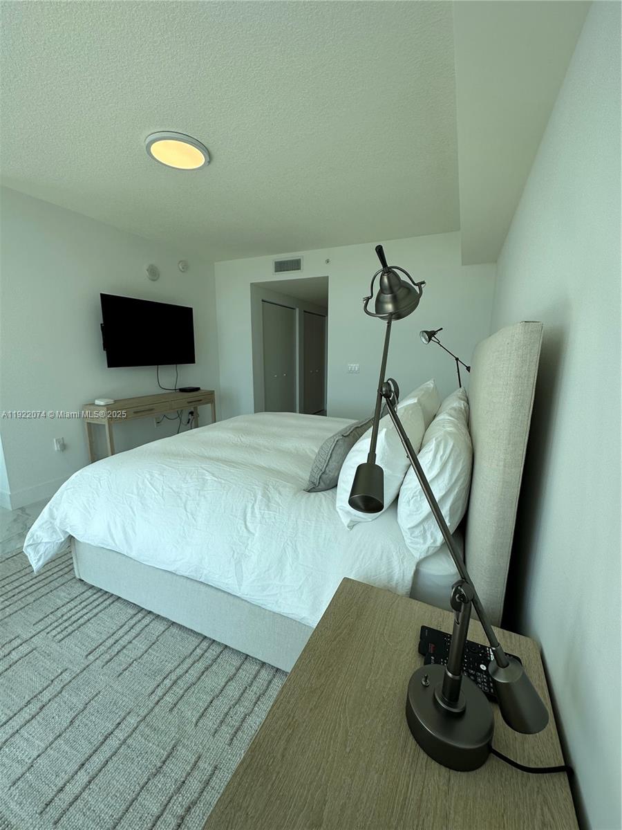 330 Sunny Isles Blvd 5-2002 Property Photo 47