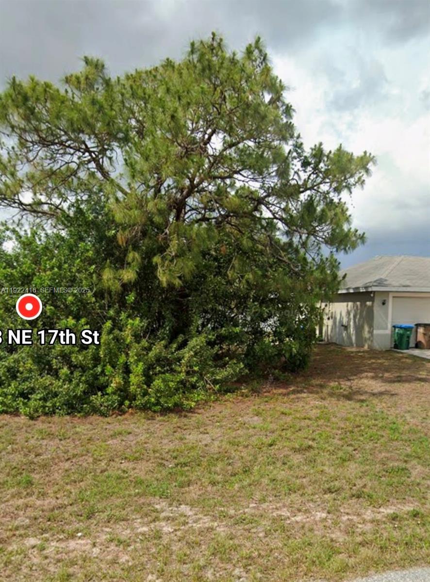 1623 Ne 17th St Property Photo 3