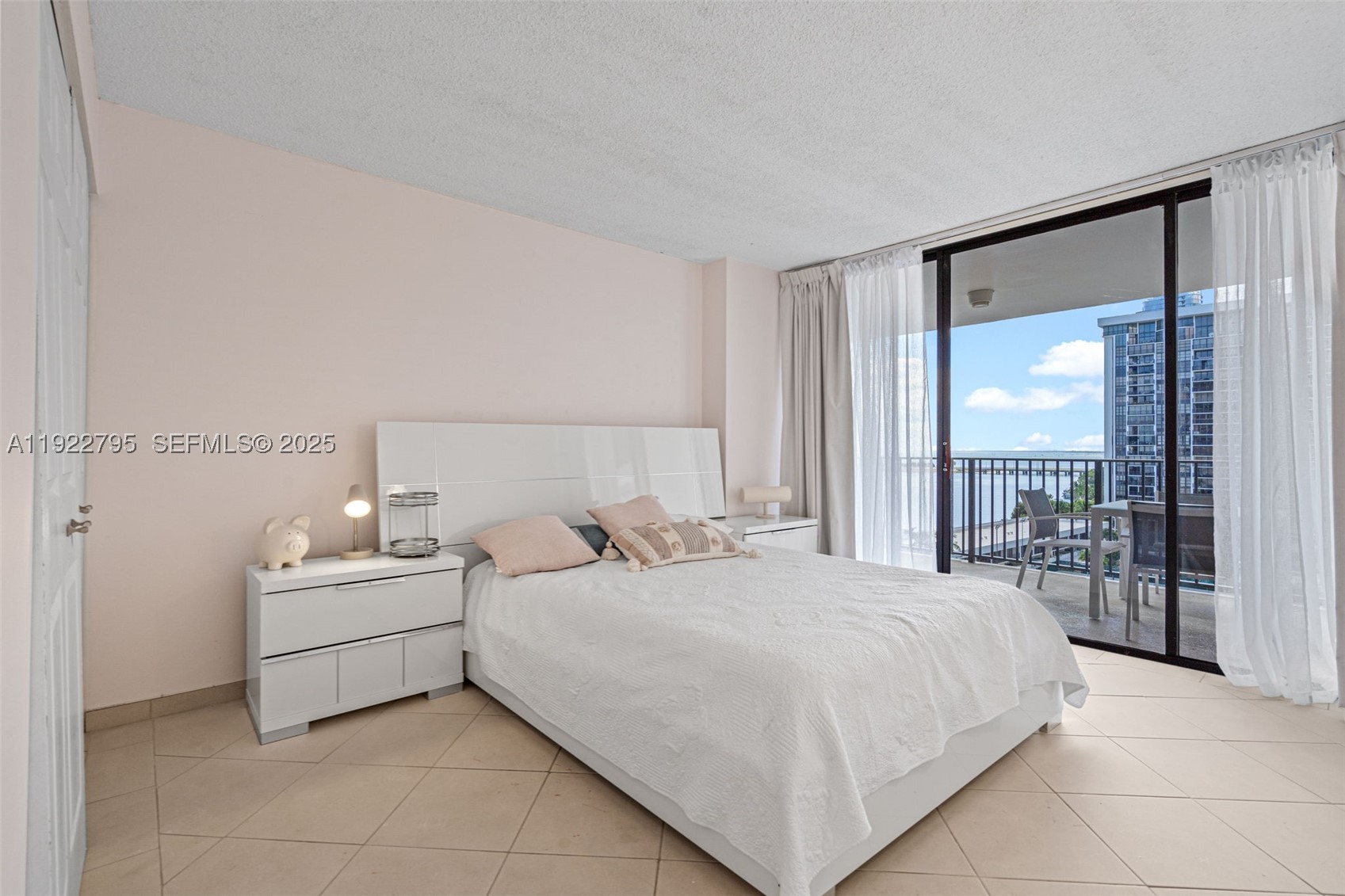 1865 Brickell Ave A1013 Property Photo 18
