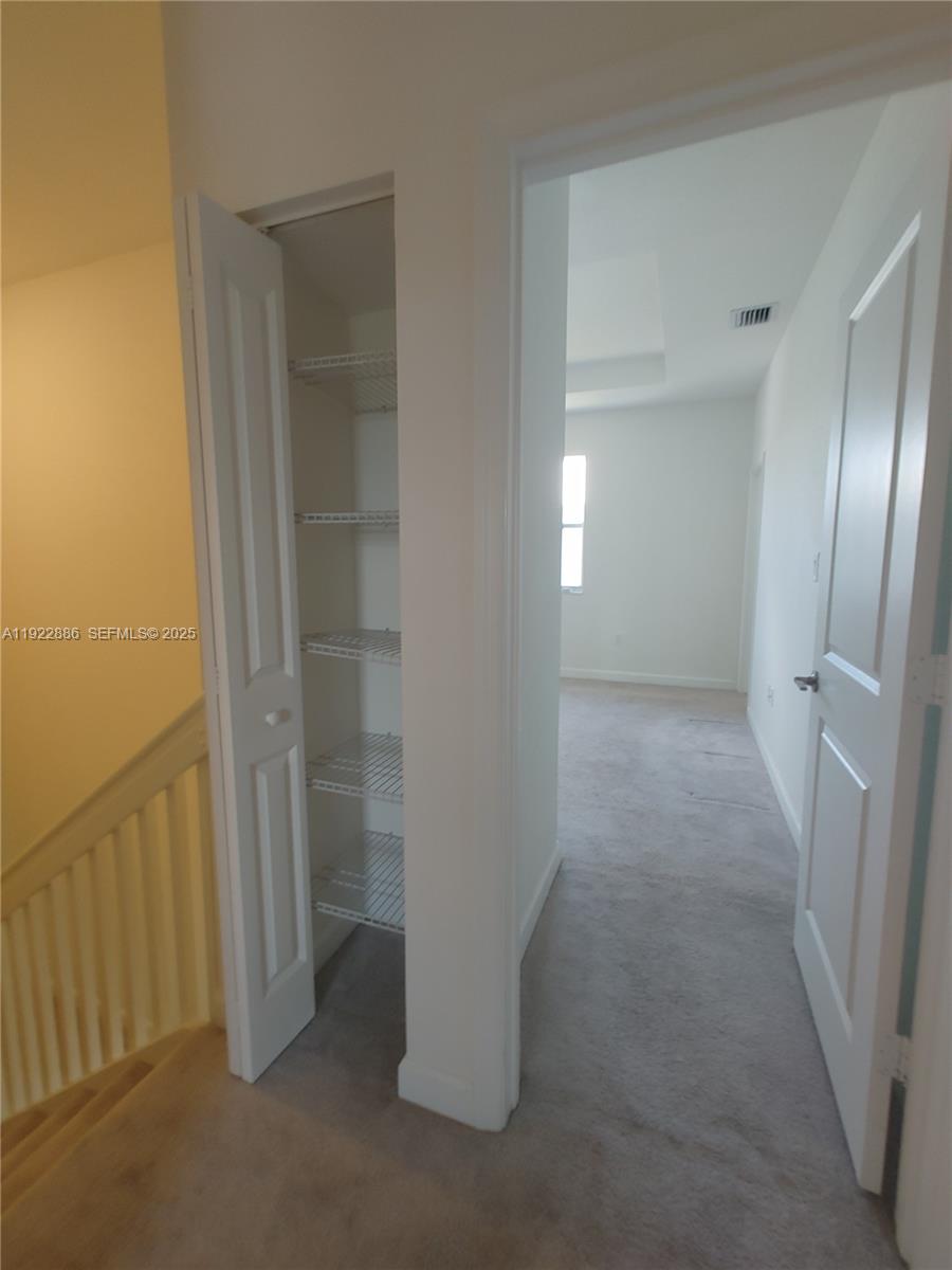 1766 Se 26th Rd Property Photo 4