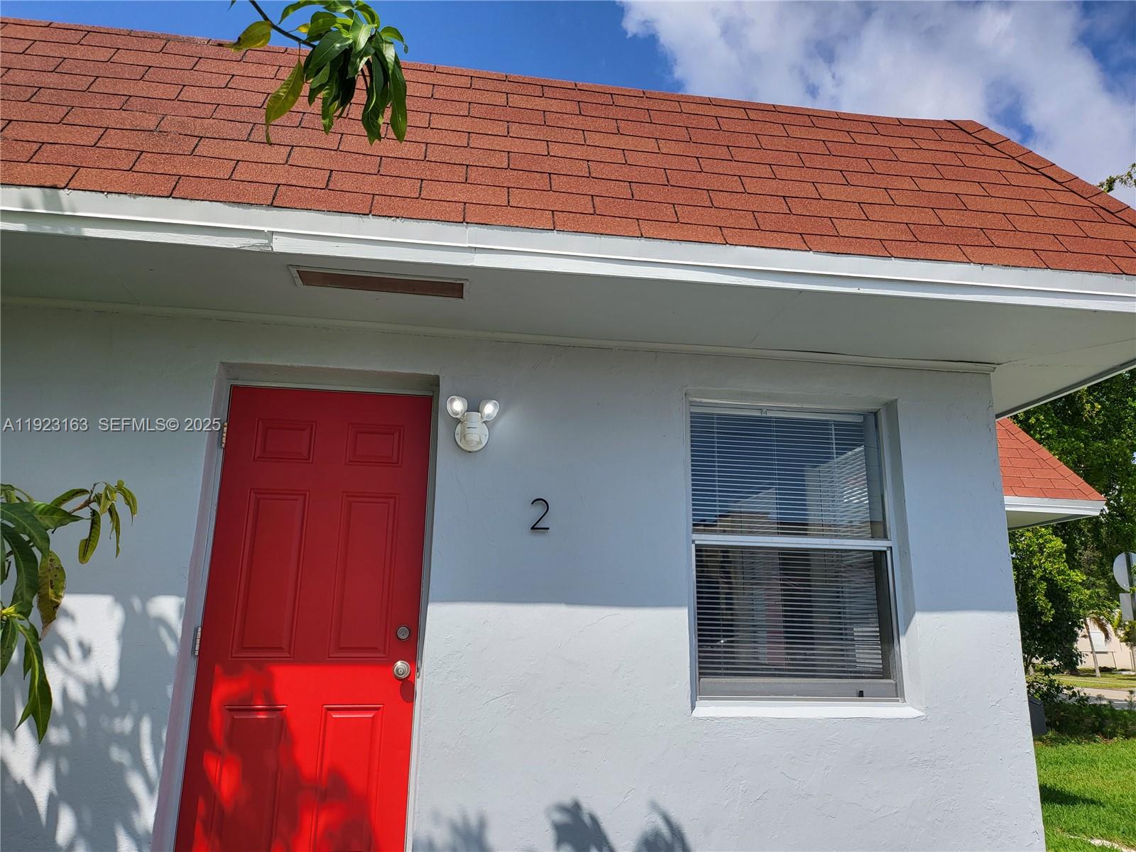 A11923163 Property Photo 23
