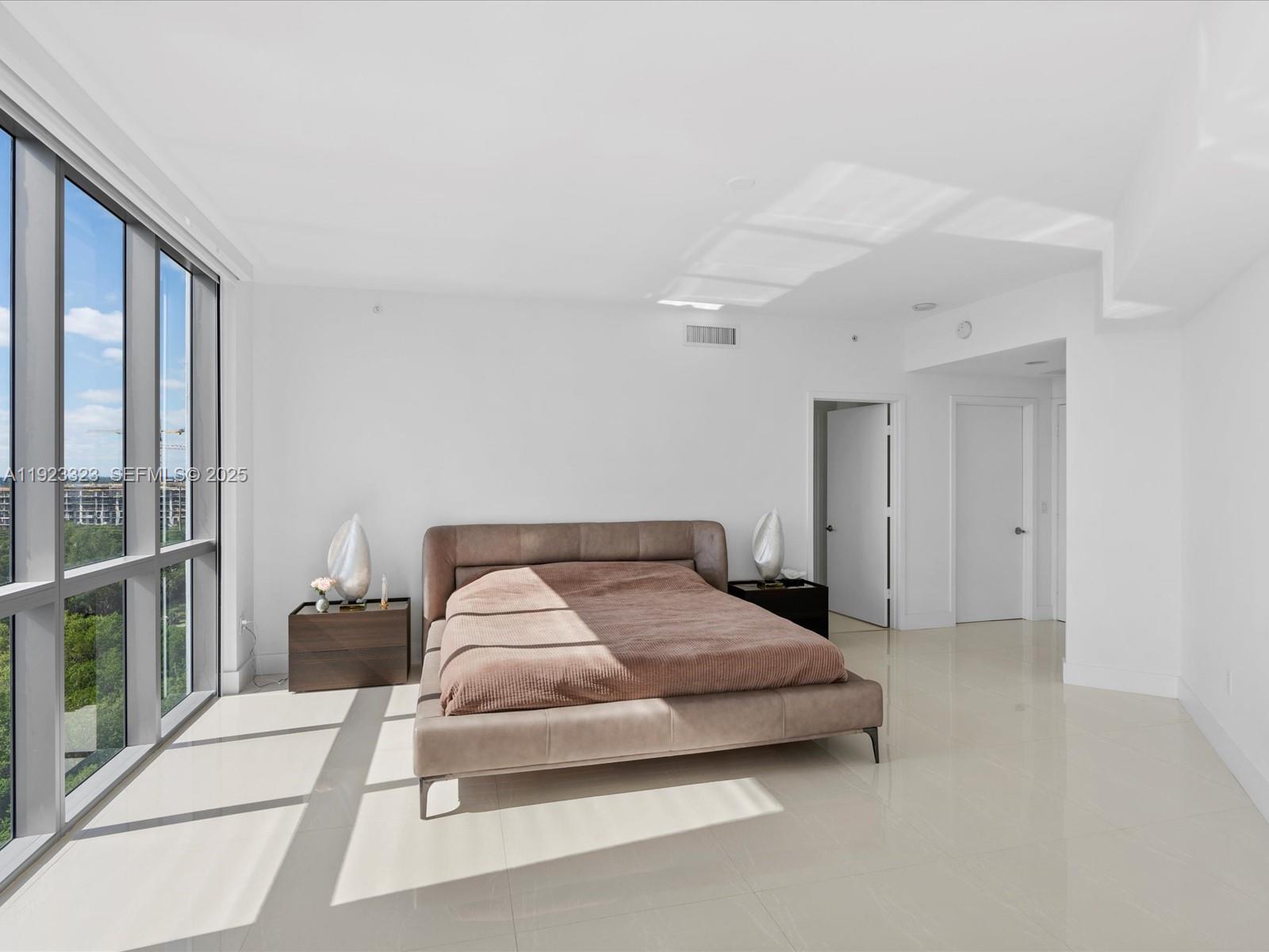 17111 Biscayne Blvd 1104 Property Photo 12