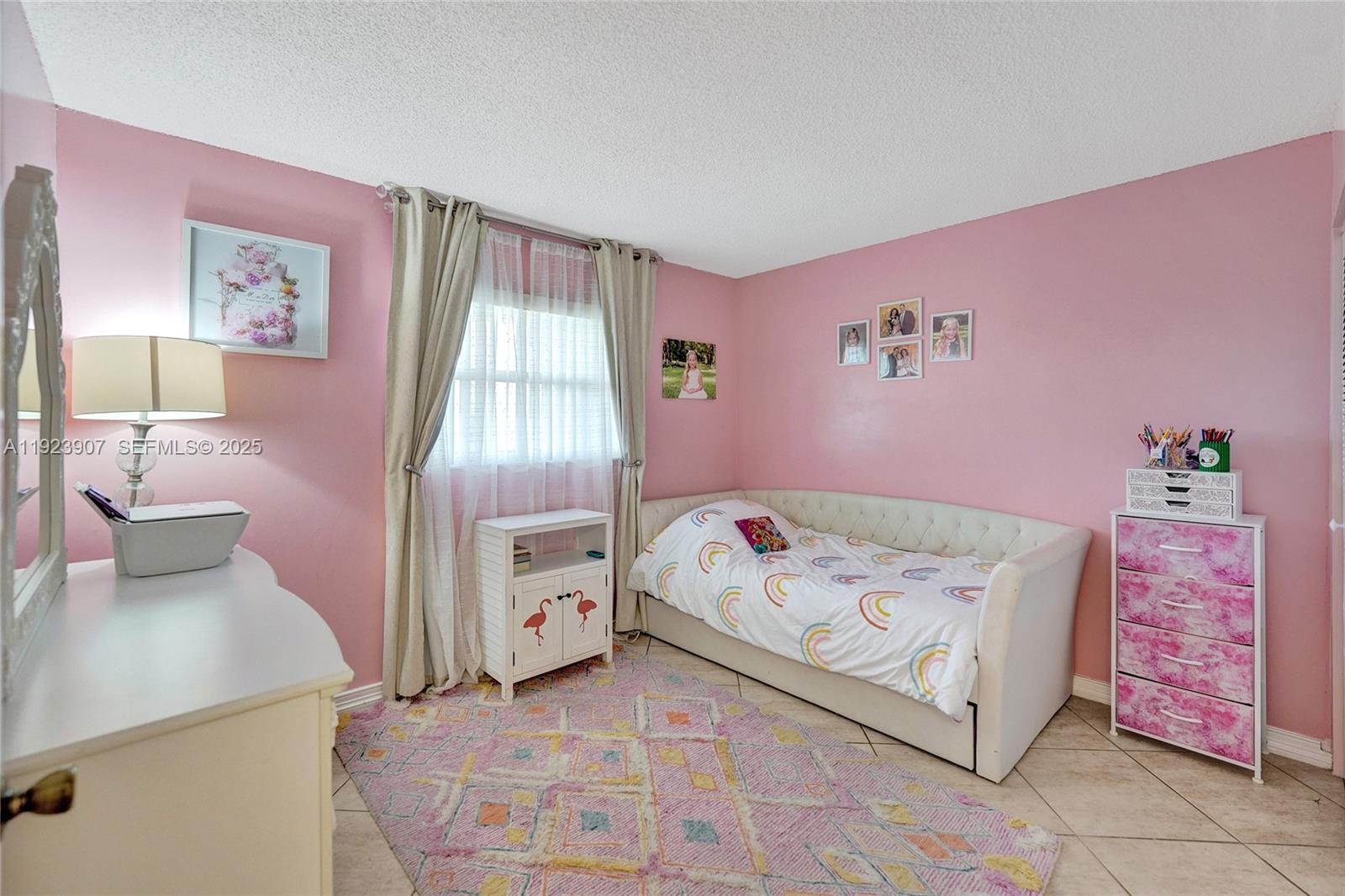 4111 Stirling Rd 502 Property Photo 2