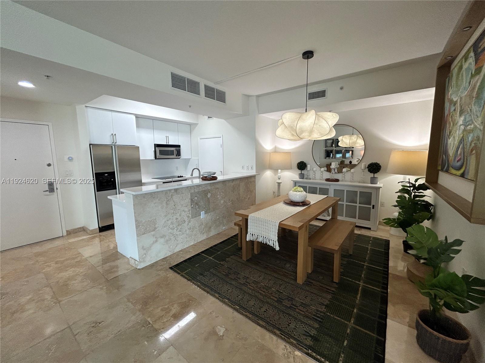 9055 Sw 73 Ct 809 Property Photo 15