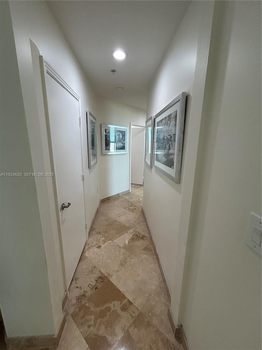 9055 Sw 73 Ct 809 Property Photo 19