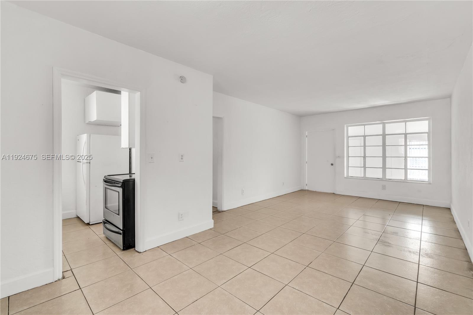7525 Ne Miami Ct Property Photo 17