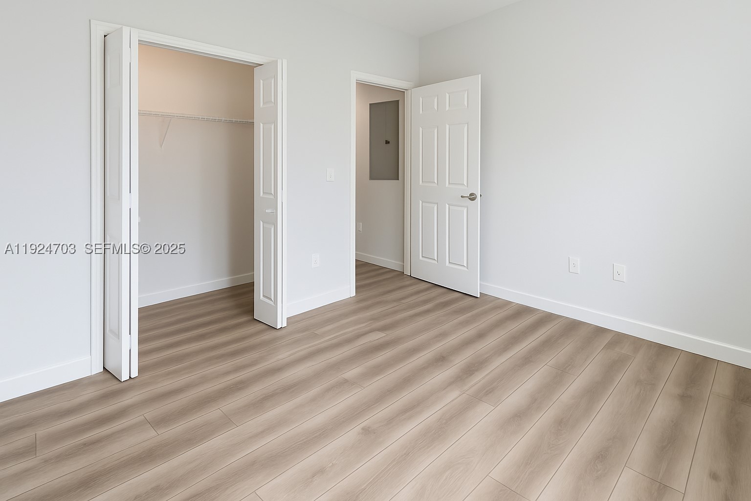 432 21st St 2 Property Photo 6